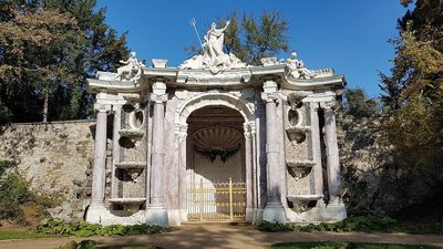 해왕성 동굴(넵툰그로테)